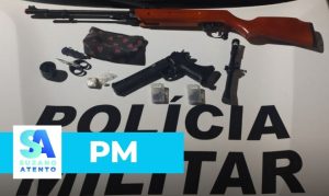 PM prende homem por violência doméstica e apreende armas usadas para ameaçar vítima em Ilhabela
